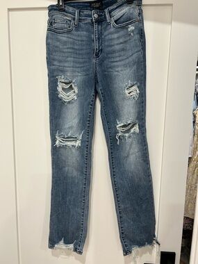 Judy Blue Medium Blue Distressed Straight-Leg Jeans